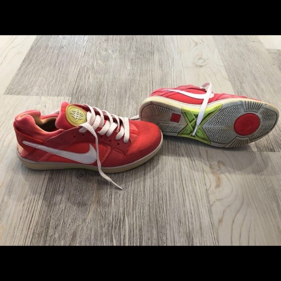 Vintage Nike Huaraches - Picture 1 of 2